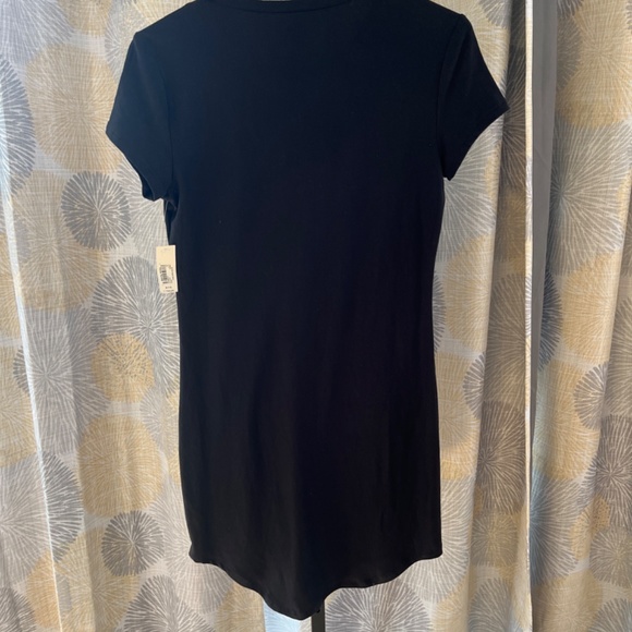 Women’s Dress size Medium Junior - Picture 3 of 3